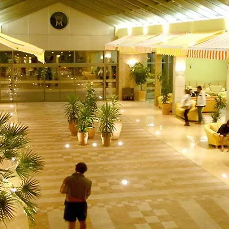 Magnolias Hotel